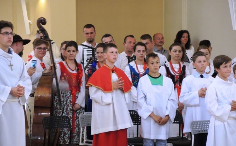 Poświęcenie Drogi Światła w Cygańskim Lesie