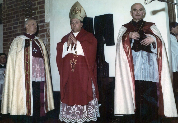 Sakra bp. Piotra Krupy