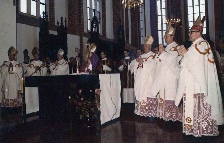 Sakra bp. Piotra Krupy