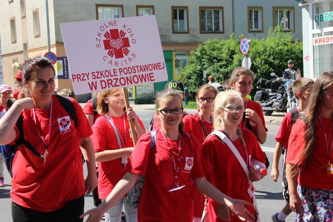 Pielgrzymka Szkolnych Kół Caritas w Koszalinie