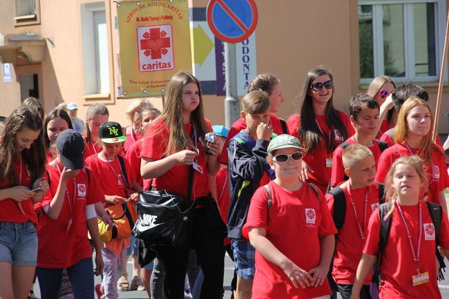 Pielgrzymka Szkolnych Kół Caritas w Koszalinie