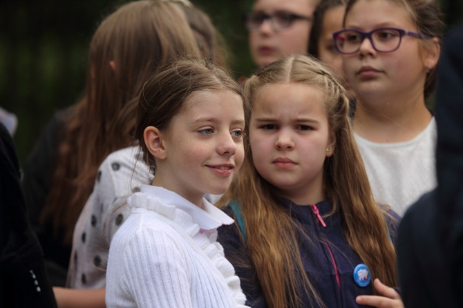 Szkoła im. Dziewięciu z Wujka