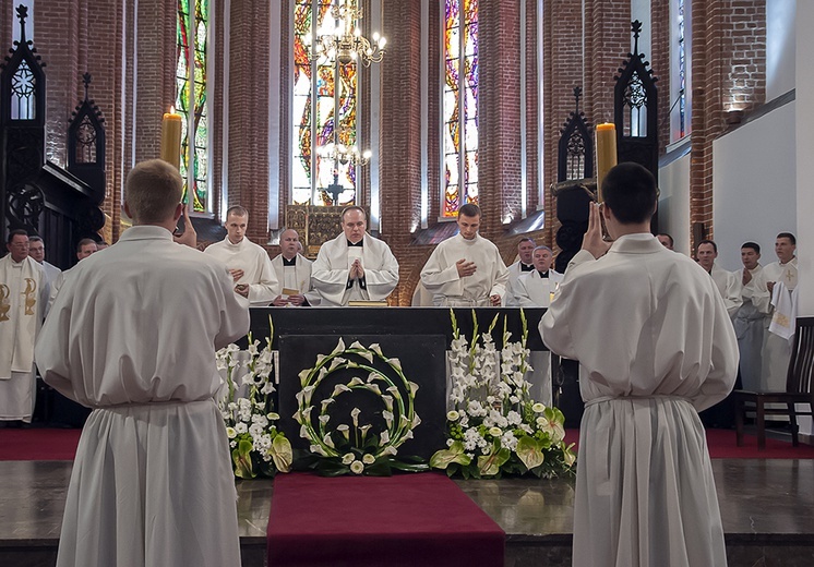 Celebracja odnowienia przyrzeczeń chrztu 