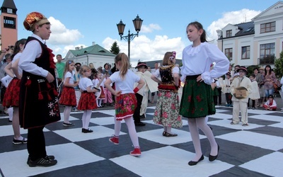 Choreografia pokazu nawiązywała do tańców góralskich