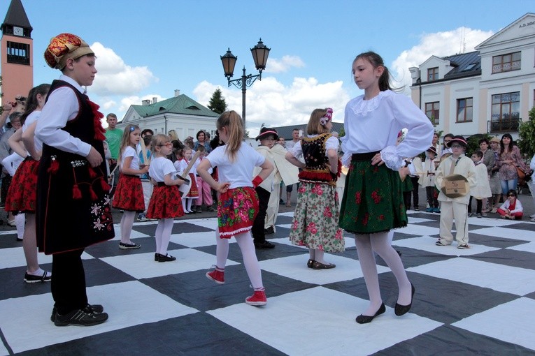 Choreografia pokazu nawiązywała do tańców góralskich