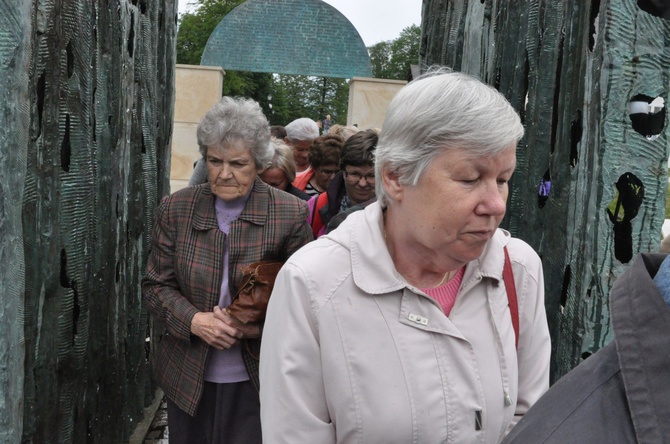 W Muszyńskich Ogrodach Biblijnych