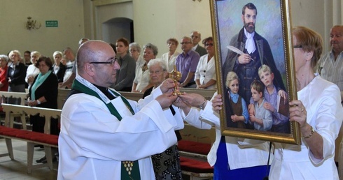 Edmundzie! Wysłuchaj mnie!