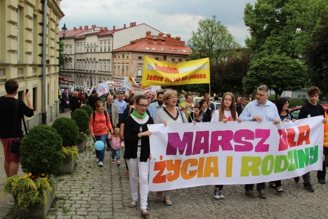 III bielski Marsz - rodzinny festyn z Caritas