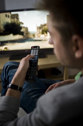 Polak spędza życie przed telewizorem