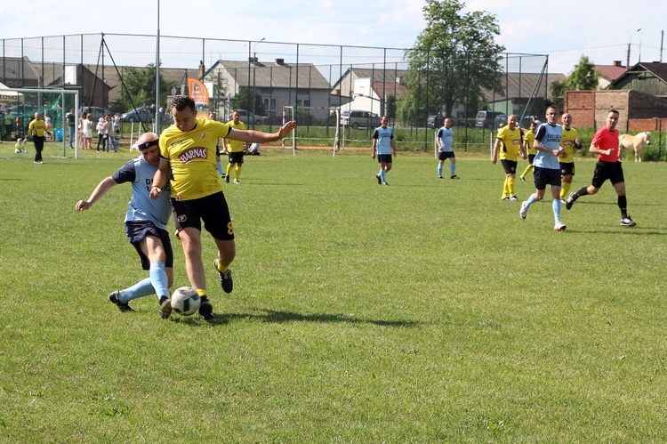 Mecz księży z oldbojami Widzewa Łódź