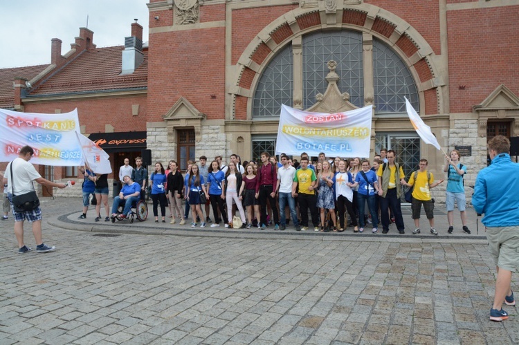 Flash mob wolontariuszy ŚDM