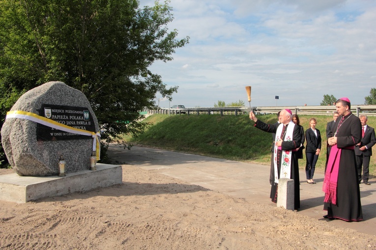 Odsłonięcie pamiątkowej tablicy