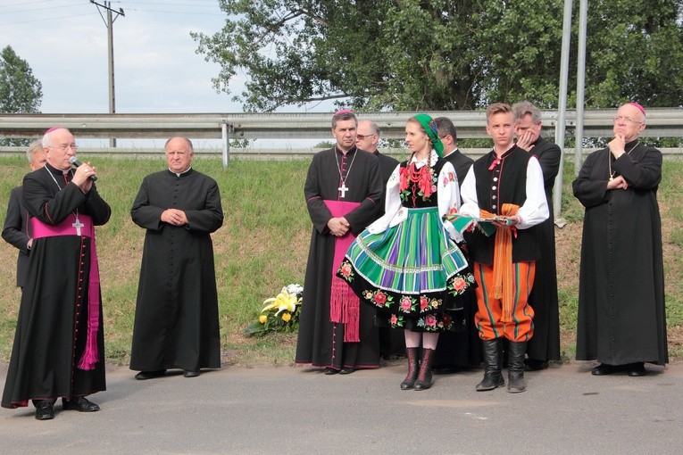 Odsłonięcie pamiątkowej tablicy