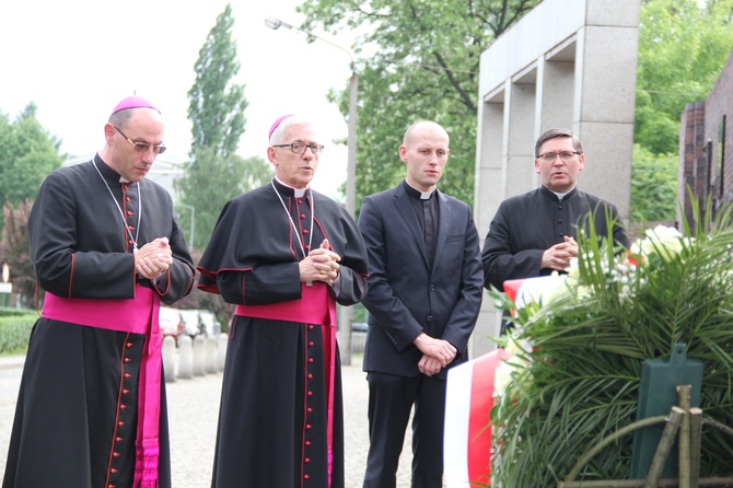 Wizyta prymasa Polski, abp. Wojciecha Polaka w KWK "Wujek"