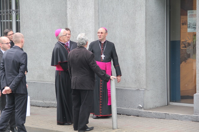 Wizyta prymasa Polski, abp. Wojciecha Polaka w KWK "Wujek"