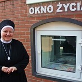 100 lat niech żyją i działają nam!