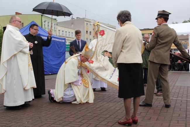 Inka partonką ZS w Czarnem