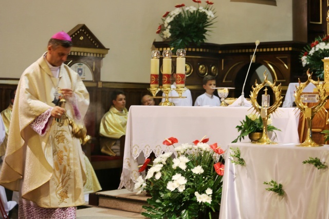 Znaki Bożego Miłosierdzia w bielskiej parafii Trójcy Przenajświętszej 