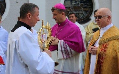 Znaki Bożego Miłosierdzia w bielskiej parafii Trójcy Przenajświętszej 