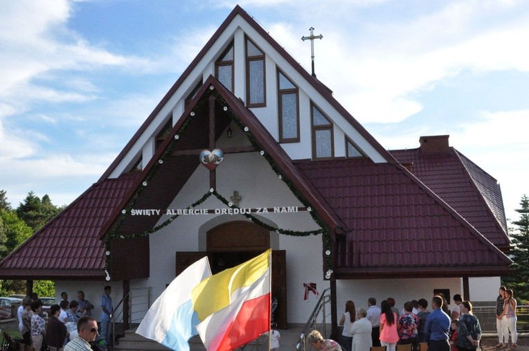 Kaplica w Połomiu Dużym