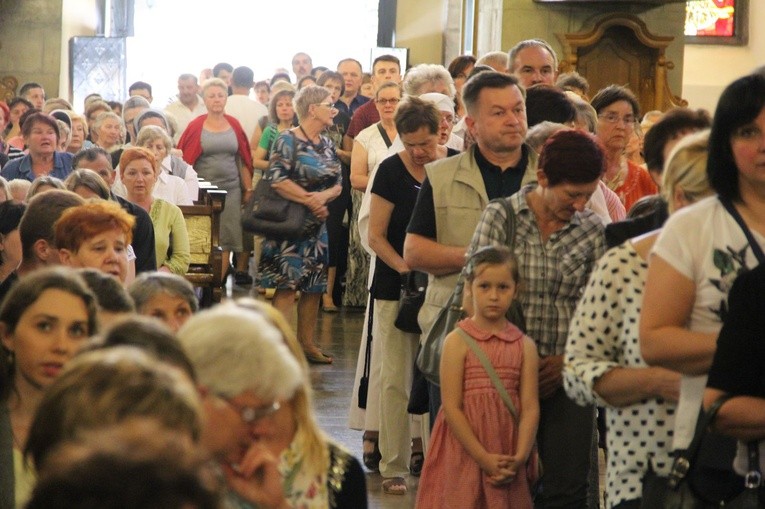 O. Pio w sądeckiej bazylice