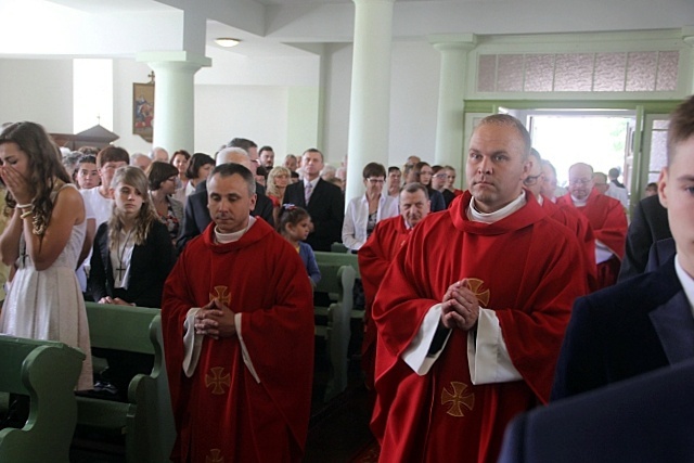 Bierzmowanie i jubileusz w Tomisławiu