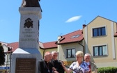 Poświęcenie pomnika św. abp. Bilczewskiego w Wilamowicach