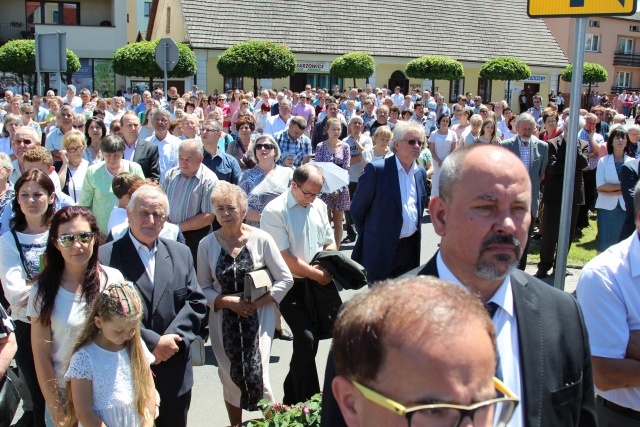 Poświęcenie pomnika św. abp. Bilczewskiego w Wilamowicach