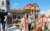 Poświęcenie pomnika św. abp. Bilczewskiego w Wilamowicach