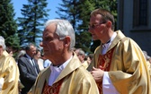 Poświęcenie pomnika św. abp. Bilczewskiego w Wilamowicach