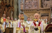 Poświęcenie pomnika św. abp. Bilczewskiego w Wilamowicach