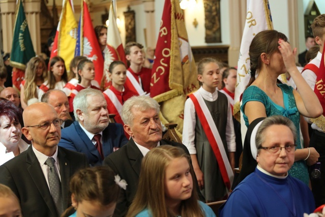 Poświęcenie pomnika św. abp. Bilczewskiego w Wilamowicach