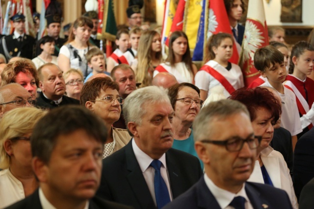 Poświęcenie pomnika św. abp. Bilczewskiego w Wilamowicach