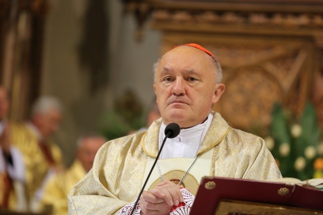 Poświęcenie pomnika św. abp. Bilczewskiego w Wilamowicach