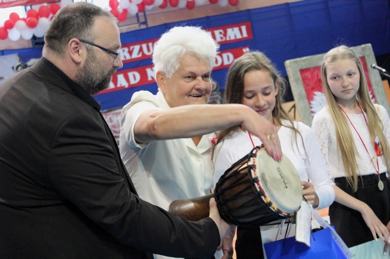 IX Festiwalu Pieśni i Piosenek Patriotycznych w Jezioranach