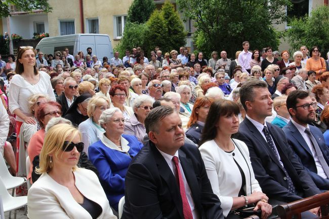 Uroczyste otwarcie Domu Miłosierdzia 