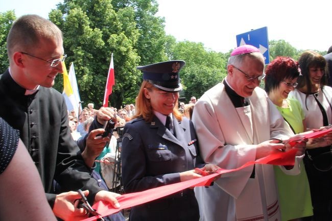 Uroczyste otwarcie Domu Miłosierdzia 