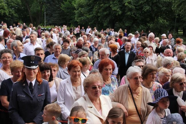 Uroczyste otwarcie Domu Miłosierdzia 