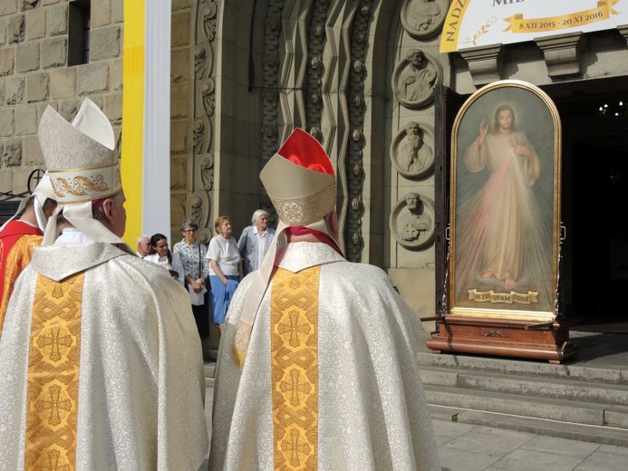 Pożegnanie Znaków Miłosierdzia w katedrze św. Mikołaja w Bielsku-Białej