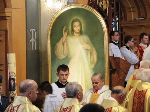 Pożegnanie Znaków Miłosierdzia w katedrze św. Mikołaja w Bielsku-Białej