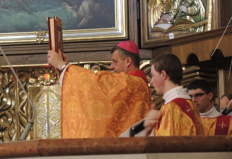 Pożegnanie Znaków Miłosierdzia w katedrze św. Mikołaja w Bielsku-Białej