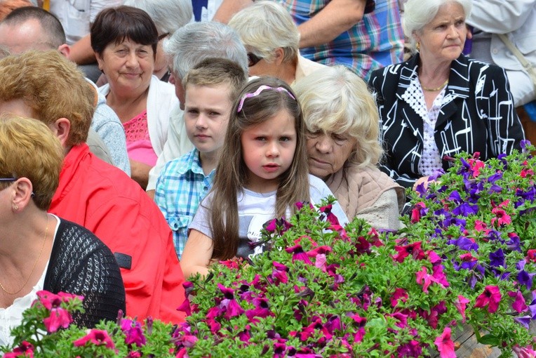 Góra Igliczna - przygotowanie do Mszy św. 
