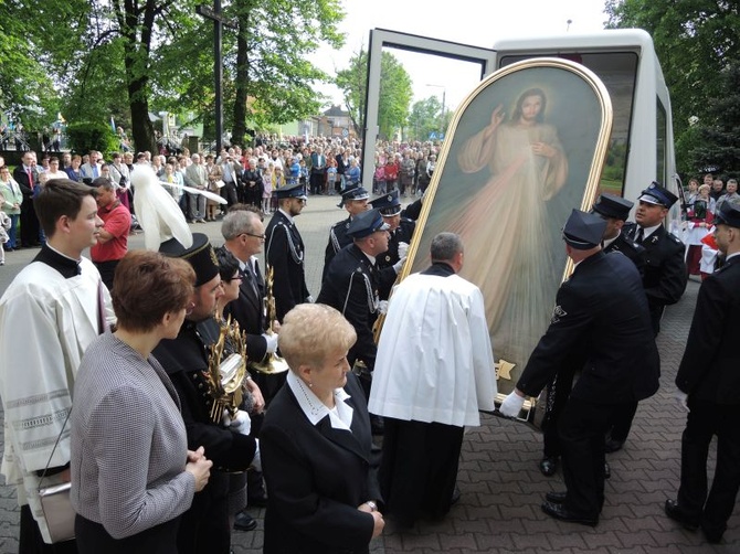 Samochód-kaplica i jego bielsko-żywiecki kierowca