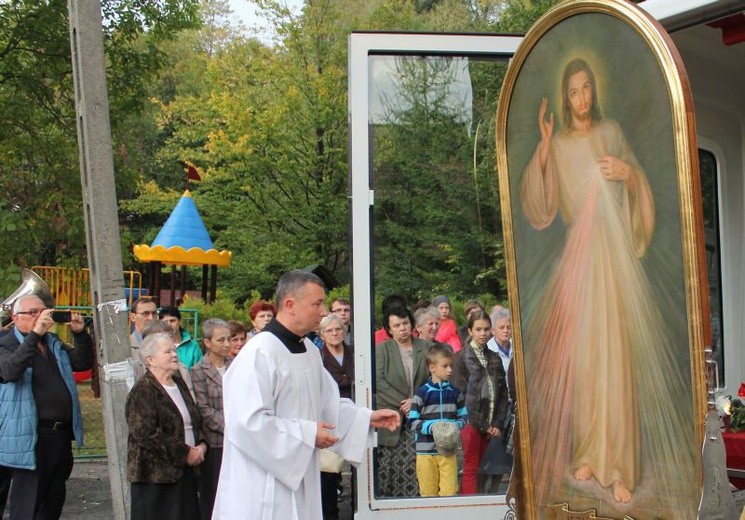 Samochód-kaplica i jego bielsko-żywiecki kierowca