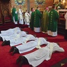Biskup wyświęcił 6 nowych prezbiterów.