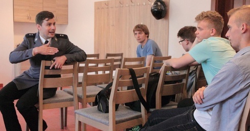 By było bezpiecznie