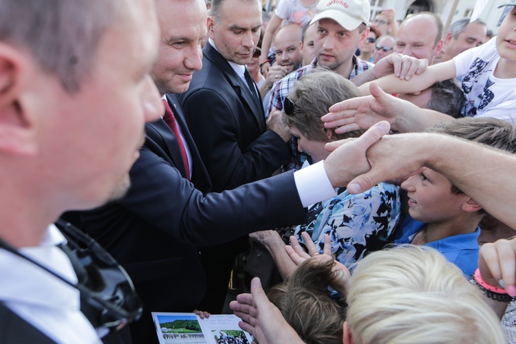 Prezydent Andrzej Duda w Tychach i Bieruniu