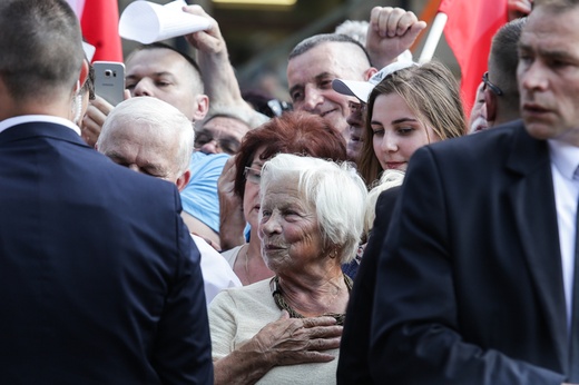 Prezydent Andrzej Duda w Tychach i Bieruniu