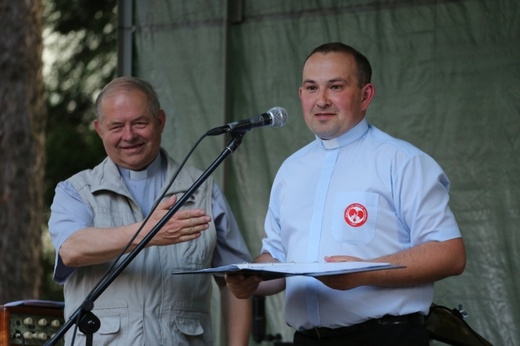 Piknik rodzinny w bielskiej parafii NSPJ 2016