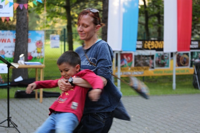 Piknik rodzinny w bielskiej parafii NSPJ 2016